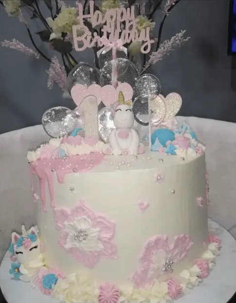 Image of unicorn birthday cake done by Jenny's Amazing Cakes